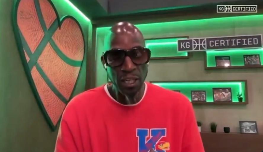 加内特犀利点评恩比德首秀：4分6板表现引热议