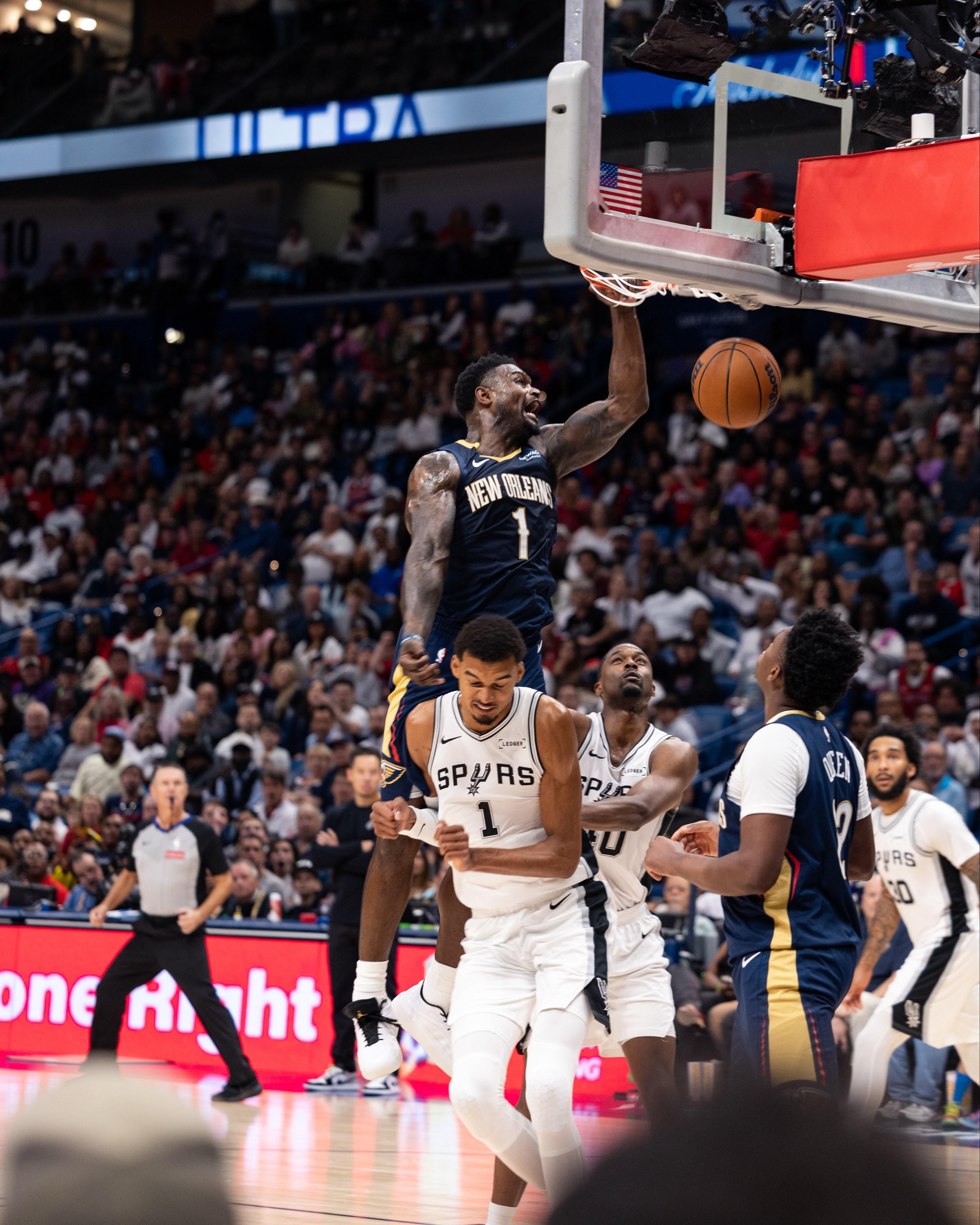 锡安狂轰27分10板7助！暴力隔扣文班亚马，鹈鹕惜败马刺