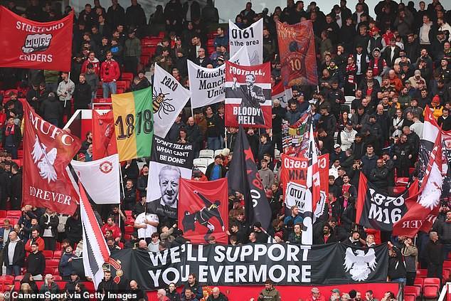 曼联就赛程问题与英超交涉：工作日比赛对球迷影响大