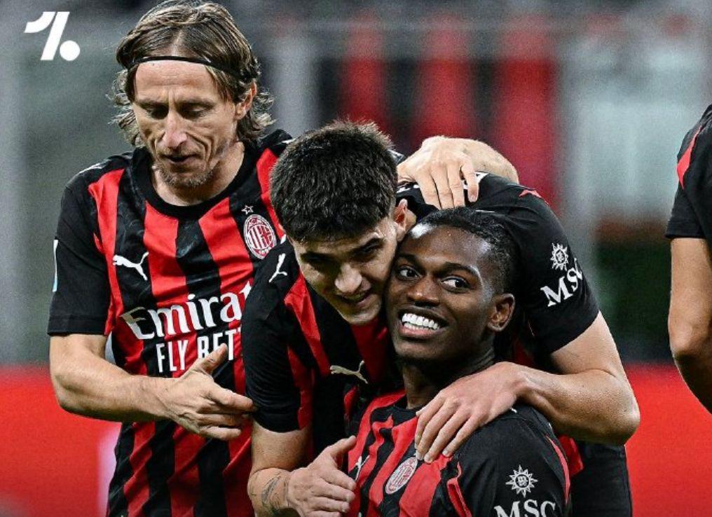 吴彦祖现场观战！AC米兰2-2战平副班长 36年首度不胜恐丢榜首