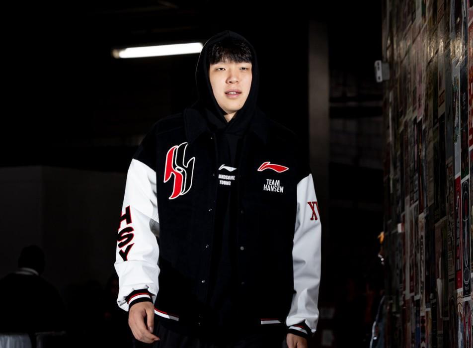 杨瀚森半场仅3分31秒出场，1投0中得0分1板1失误