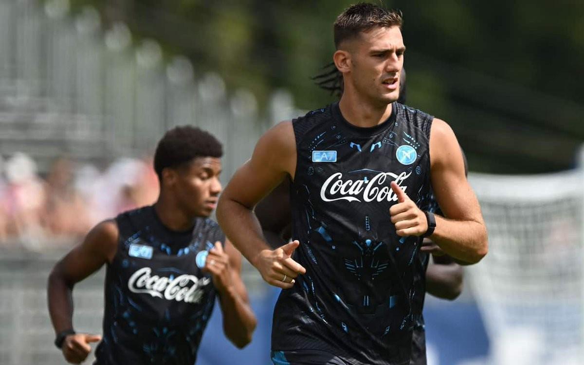 那不勒斯VS国米首发预测：德布劳内、麦克托米奈出战，卢卡顶替霍伊伦