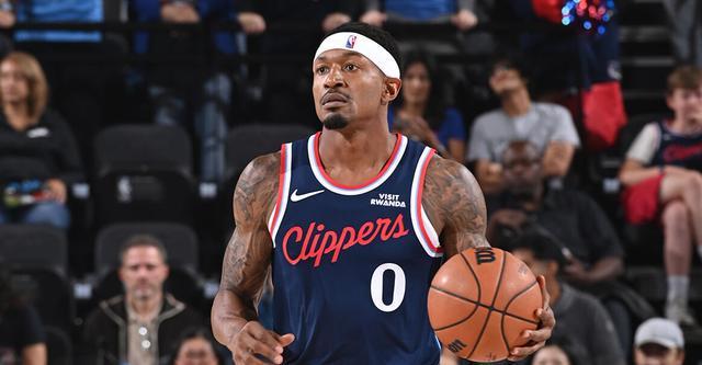 比尔盛赞“直觉巨蛋”：NBA顶级场馆，球迷热情震撼全场