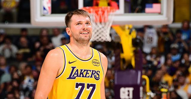 东契奇新赛季前两战狂砍92分 跻身NBA历史得分榜第四