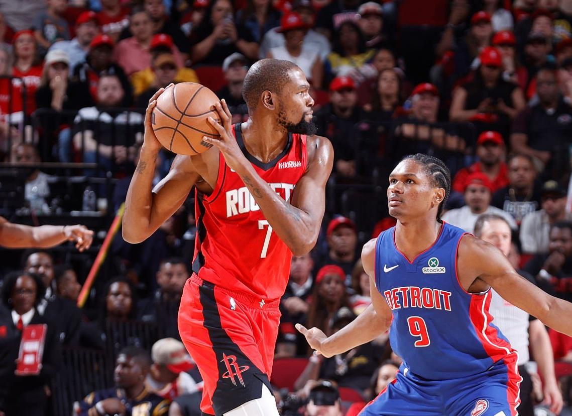 火箭控卫危机！范乔丹缺阵致冲冠受阻，乌度卡或调整阵容