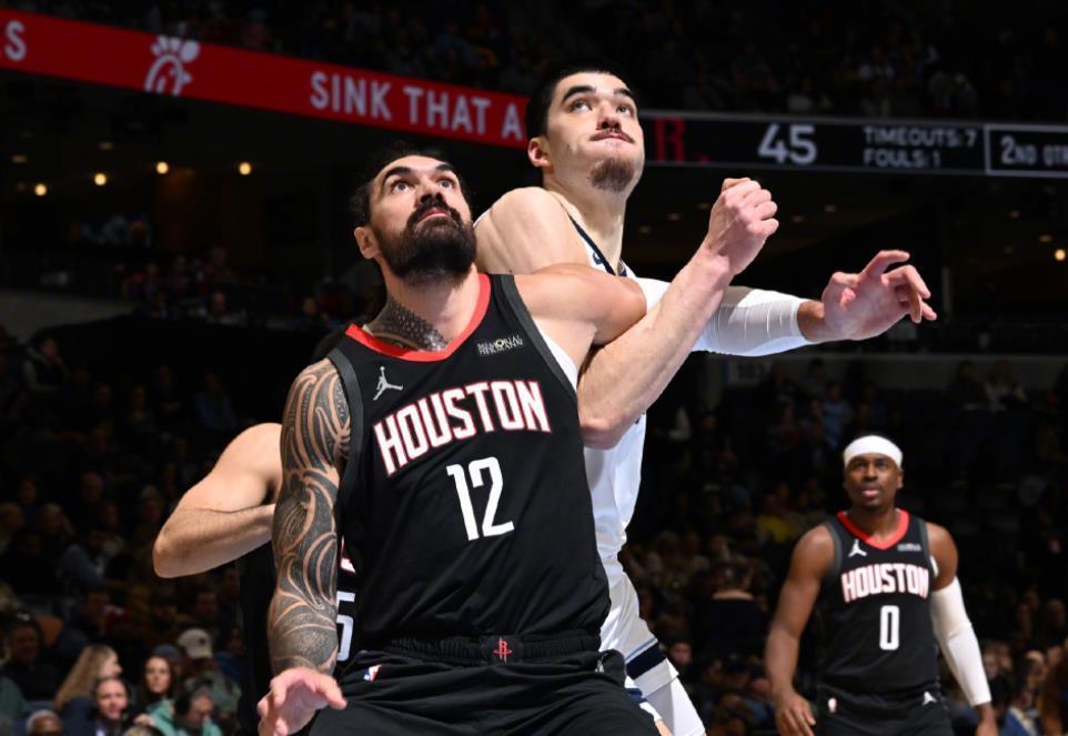 火箭队首发五大阵容暴露短板，乌度卡需及时调整战术