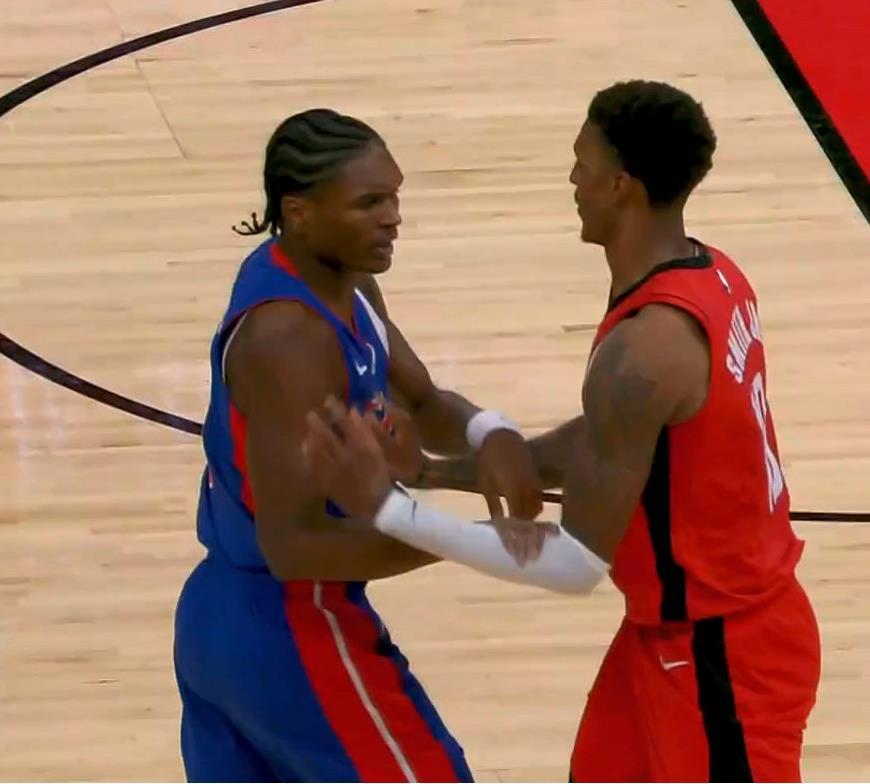 火箭111-115负于活塞：丑陋表现背后的数据与罪人分析