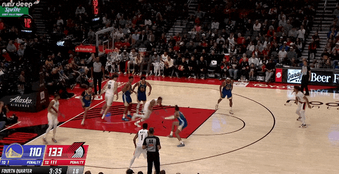 2分+2盖帽！小杨波特兰赛场表现渐入佳境