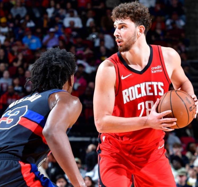 28分钟37分0失误！杜兰特力压申京，火箭核心之争再起