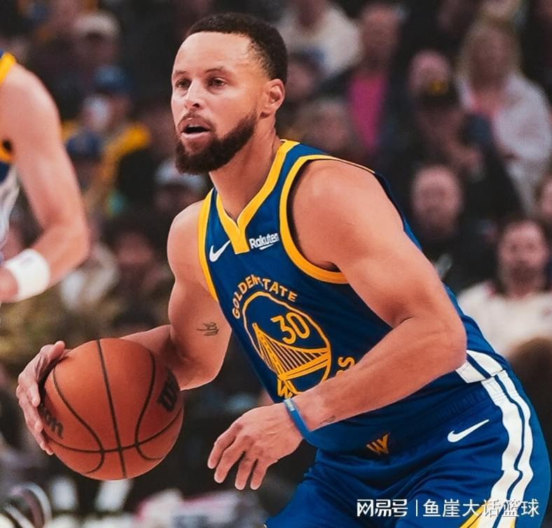 开拓者20分大胜勇士：库里35分难救主，库明加高效，杨瀚森2+1