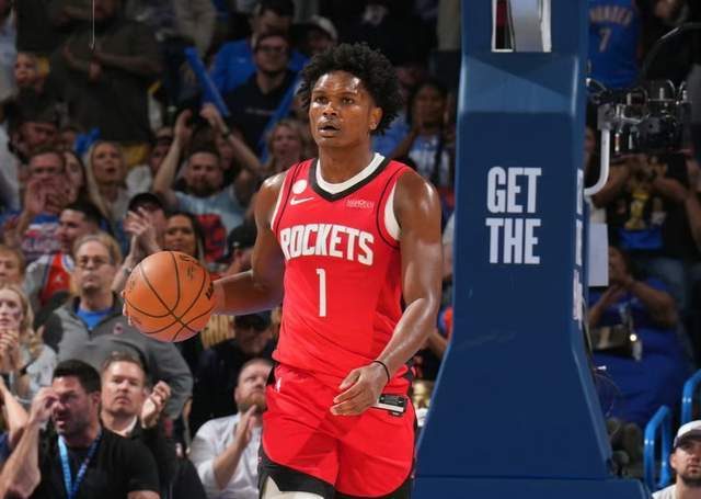 火箭队困境：阿门攻防下滑，奥科吉替补崛起成亮点