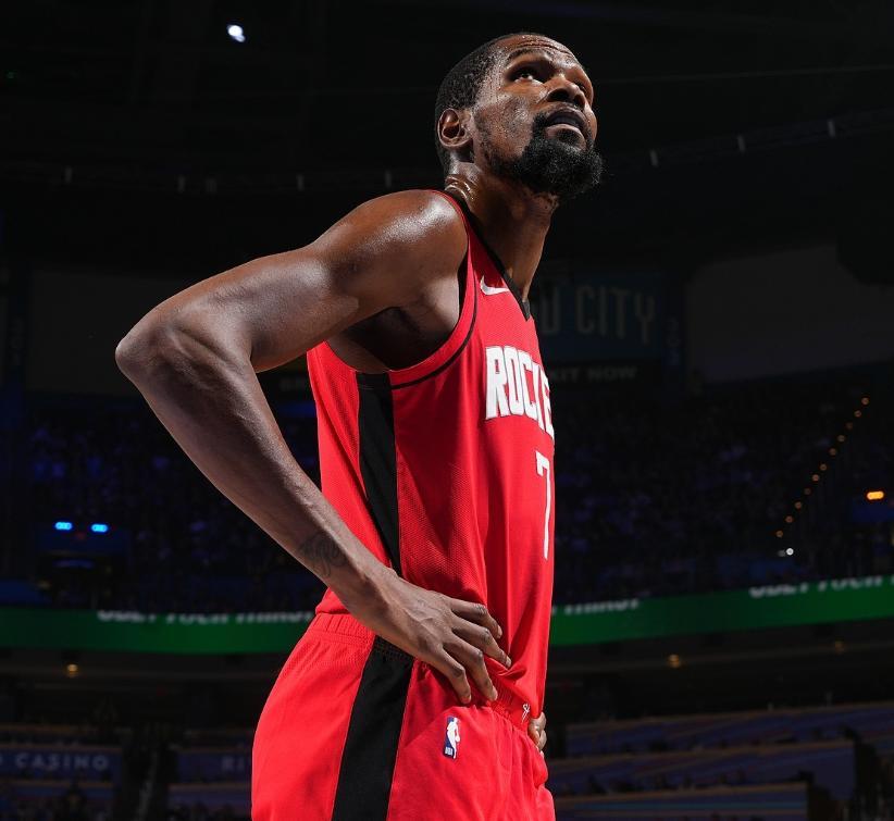 杜兰特37分难救主，火箭主场不敌活塞遭两连败