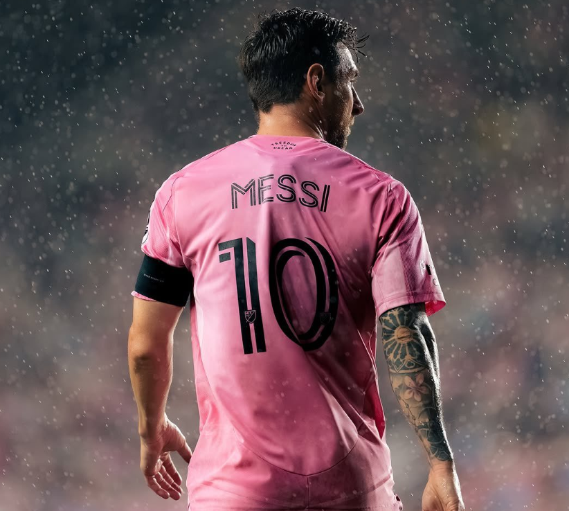 梅西美职联梅开二度 达成第13个自然年40+进球壮举