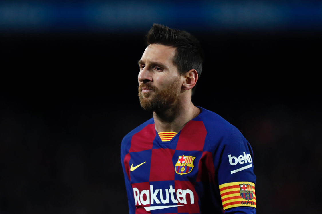 前队友揭秘：巴萨六冠王时我赛季报销，梅西举动暖人心