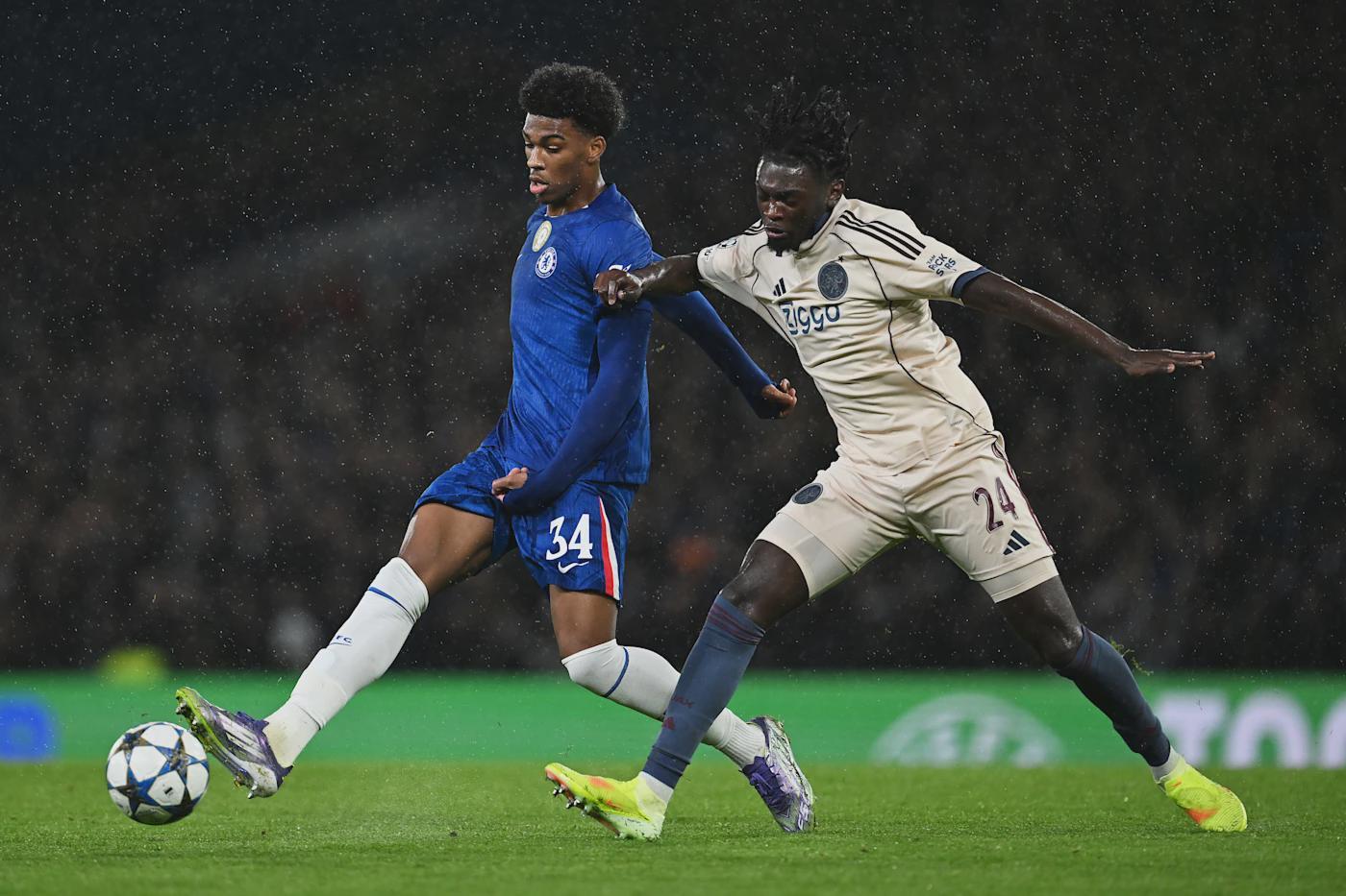 切尔西VS桑德兰：蓝军主场16战黑猫无平局，13胜3负优势尽显