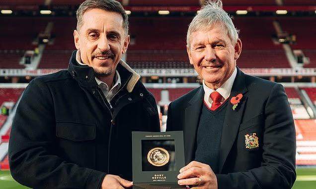 内维尔盛赞：阿莫林执教曼联迎最佳周，球队有望冲击前六