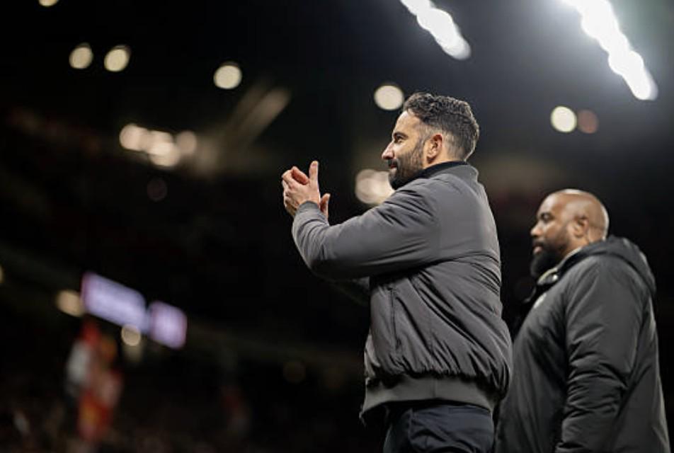 小雷力挺曼联：具备冲击英超前五的实力与潜力