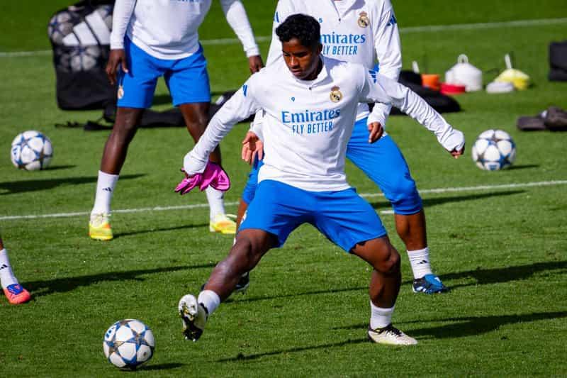 西媒：恩德里克或外租，条件严苛需知名俱乐部+欧冠资格