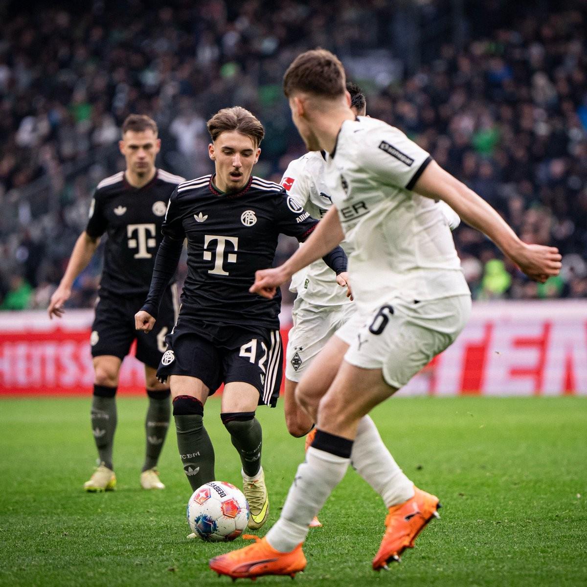 未来之星闪耀德甲，拜仁17岁新星卡尔连续两场轰世界波