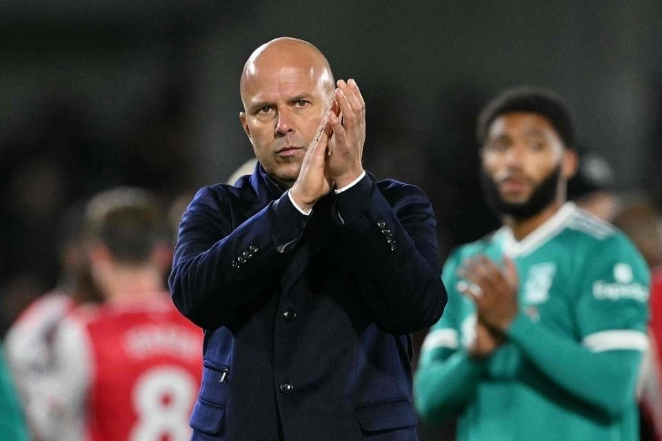 英超变天？升班马升第2！曼联携3连胜进前4，卫冕冠军4连败跌第6