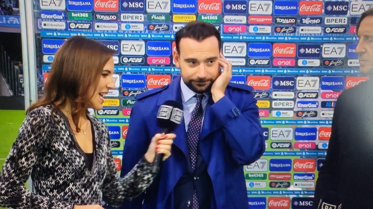 曼纳回应孔蒂言论：换9人非借口，一切为那不勒斯利益