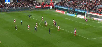 法甲第9轮：巴黎2-0胜布雷斯特，阿什拉夫双响建功