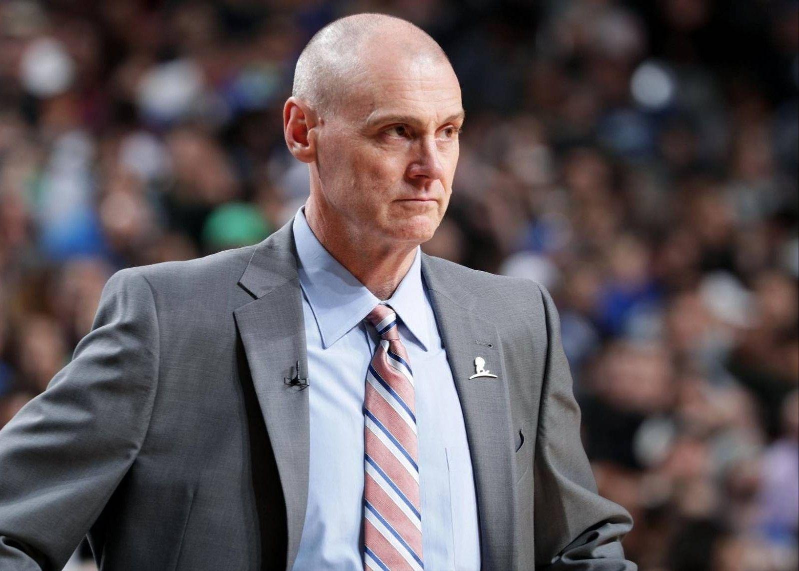 步行者伤病潮来袭！卡莱尔透露背靠背仅10-11人可出战