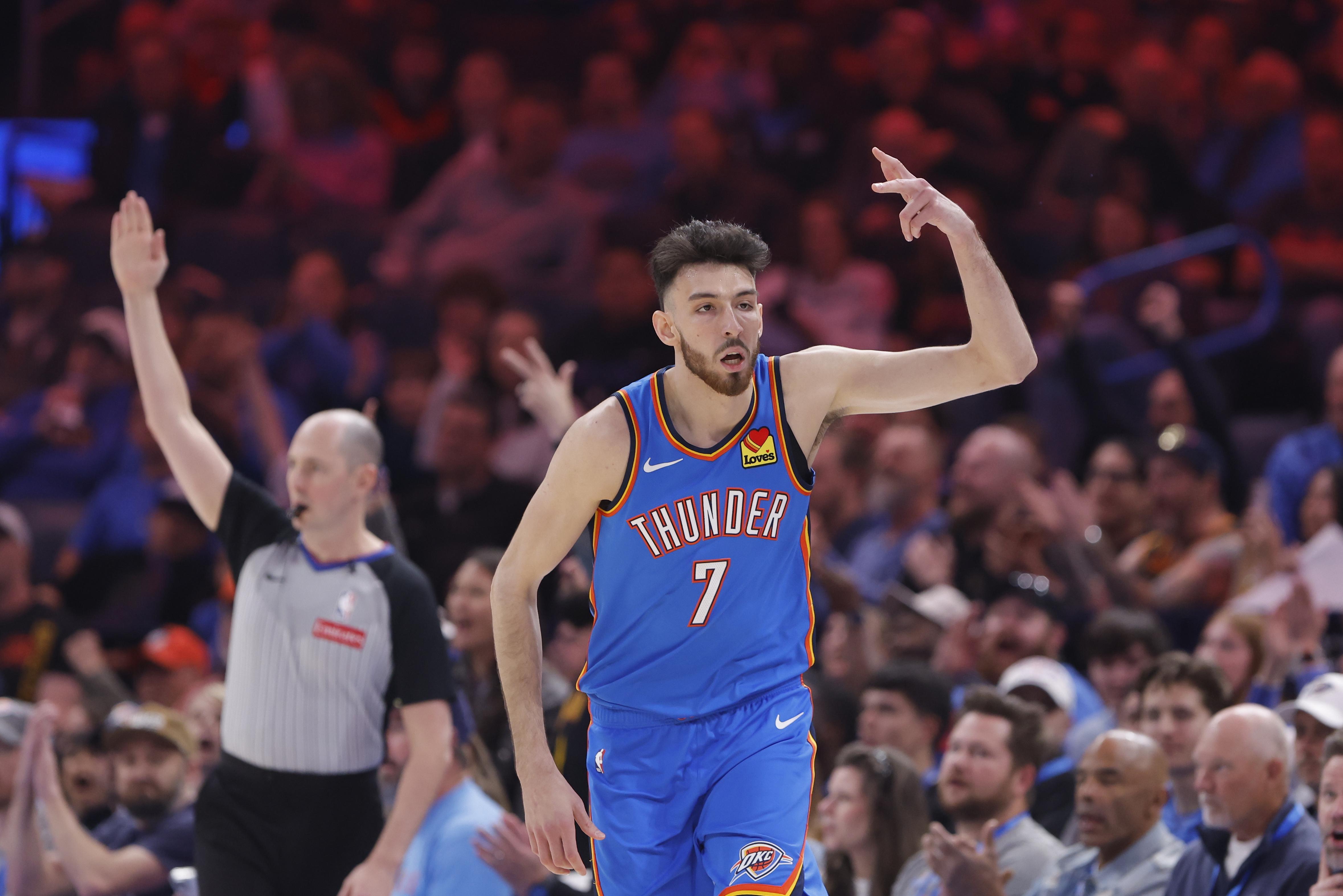 霍姆格伦狂轰31+12！6记三分创生涯新高，雷霆豪取3连胜