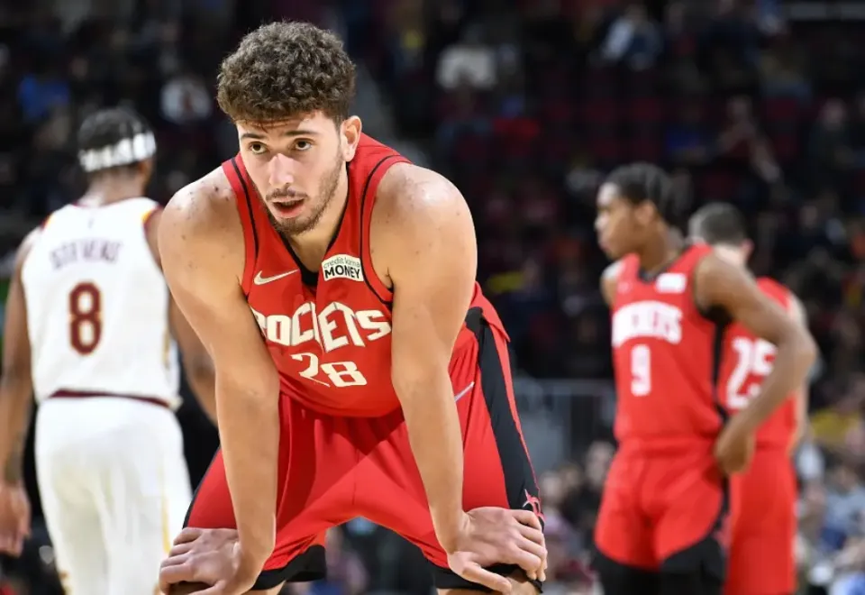 奇才新星乔治或成下一个申京，惠特摩尔首发梦恐破灭