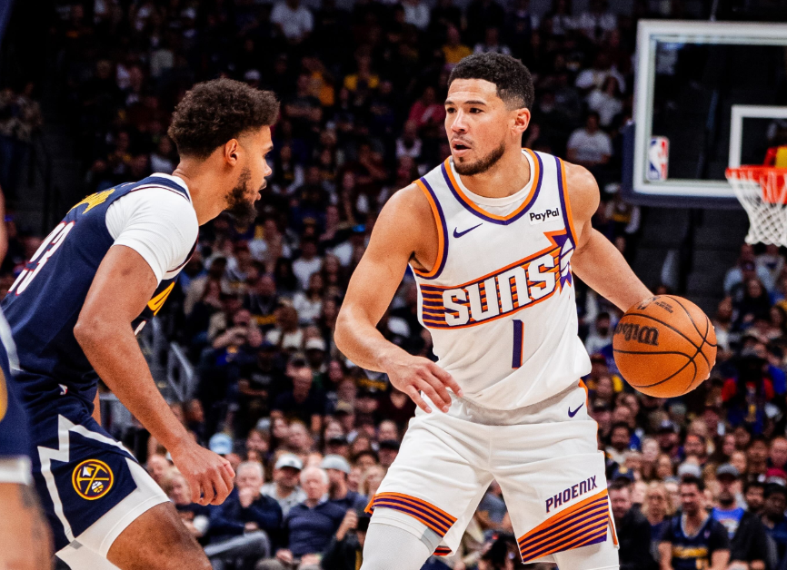 掘金22分大胜太阳！约基奇经济三双闪耀，布克独木难支