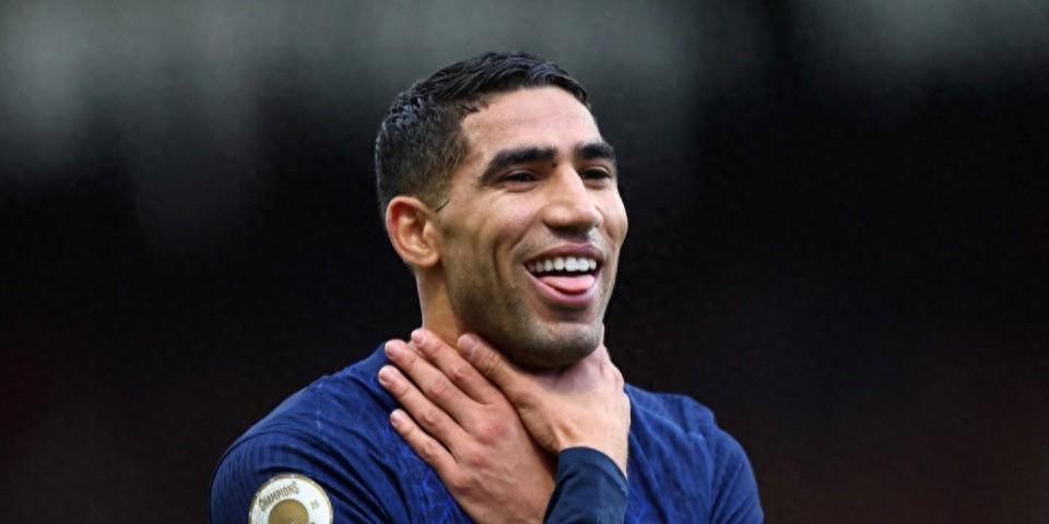 巴黎圣日耳曼两战狂轰10球，阿什拉夫双响助球队登顶法甲