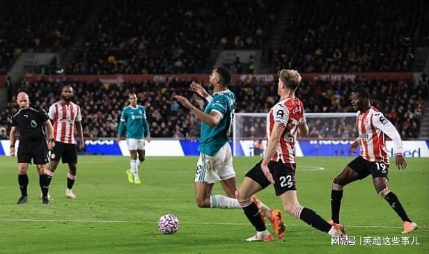 利物浦5连胜后4连败跌出前四！1.3亿新援哑火，曼联反超积分