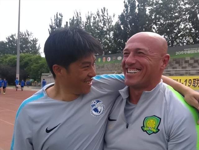 国足新希望！44岁张耀坤全运会夺冠，曾受贝尼特斯指导