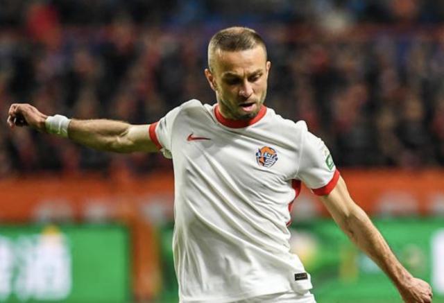 中超激战：萨里奇戴帽助海牛4-2逆转国安 成功保级