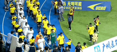 中甲第28轮：广州豹0-0陕西联合，半场数据全解析