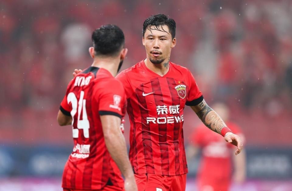 张琳芃状态下滑！30米狂追遭戏耍，海港6场狂丢16球引热议