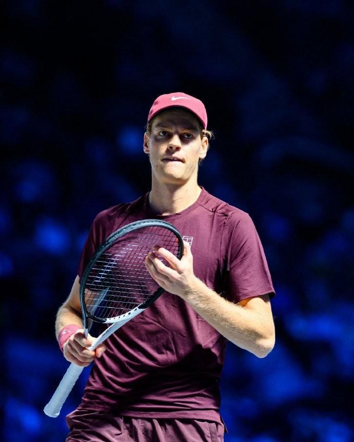 辛纳2-1逆转兹维列夫，维也纳站夺冠创赛季佳绩