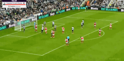 加布里埃尔与球迷互动