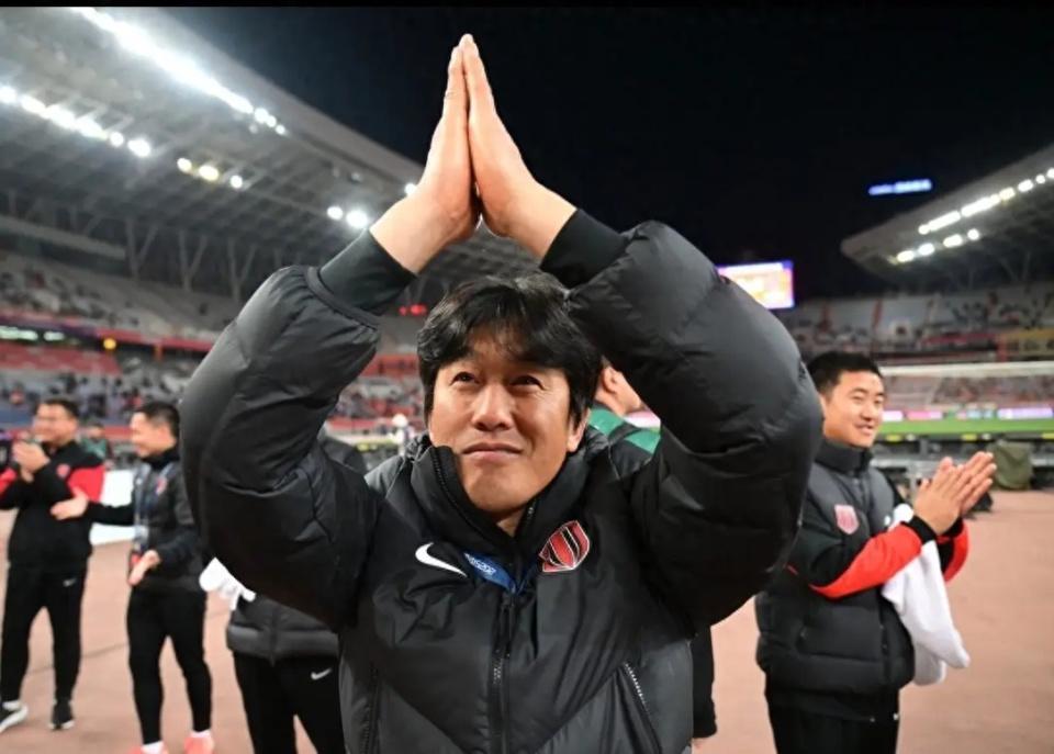 中超争冠风云突变！海港2分优势告急，蓉城迎登顶良机