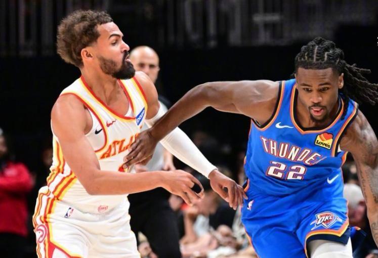 雷霆狂轰3连胜登顶西部！亚历山大30+5+4统治赛场，老鹰黑马成色不足