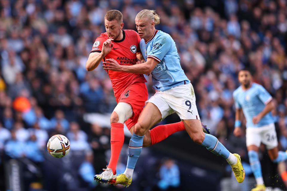 哈兰德进球效率逼近梅西 超越传奇概率几何？