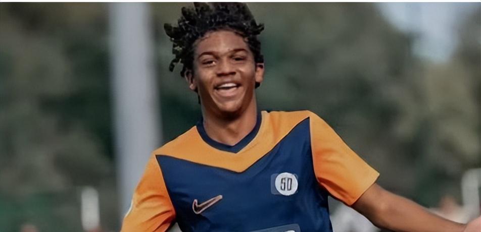 15岁法国天才边锋15球12助攻！阿森纳巴萨争相抢购