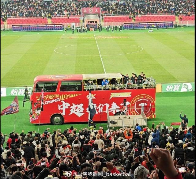 辽宁铁人队提前锁定中甲冠军，成功冲超创辉煌