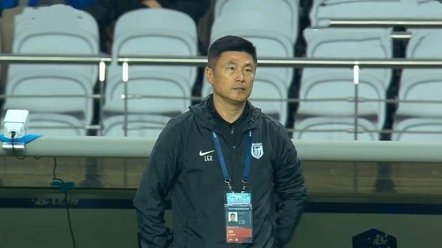 大连英博逆袭申花：毛伟杰待觉醒，阿利米佩尼亚闪耀