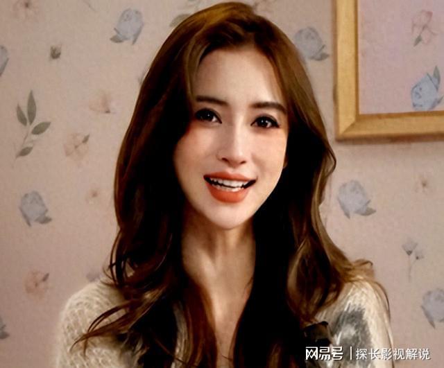 离婚3年杨颖重返舞台：从低谷到逆袭的奋斗之路