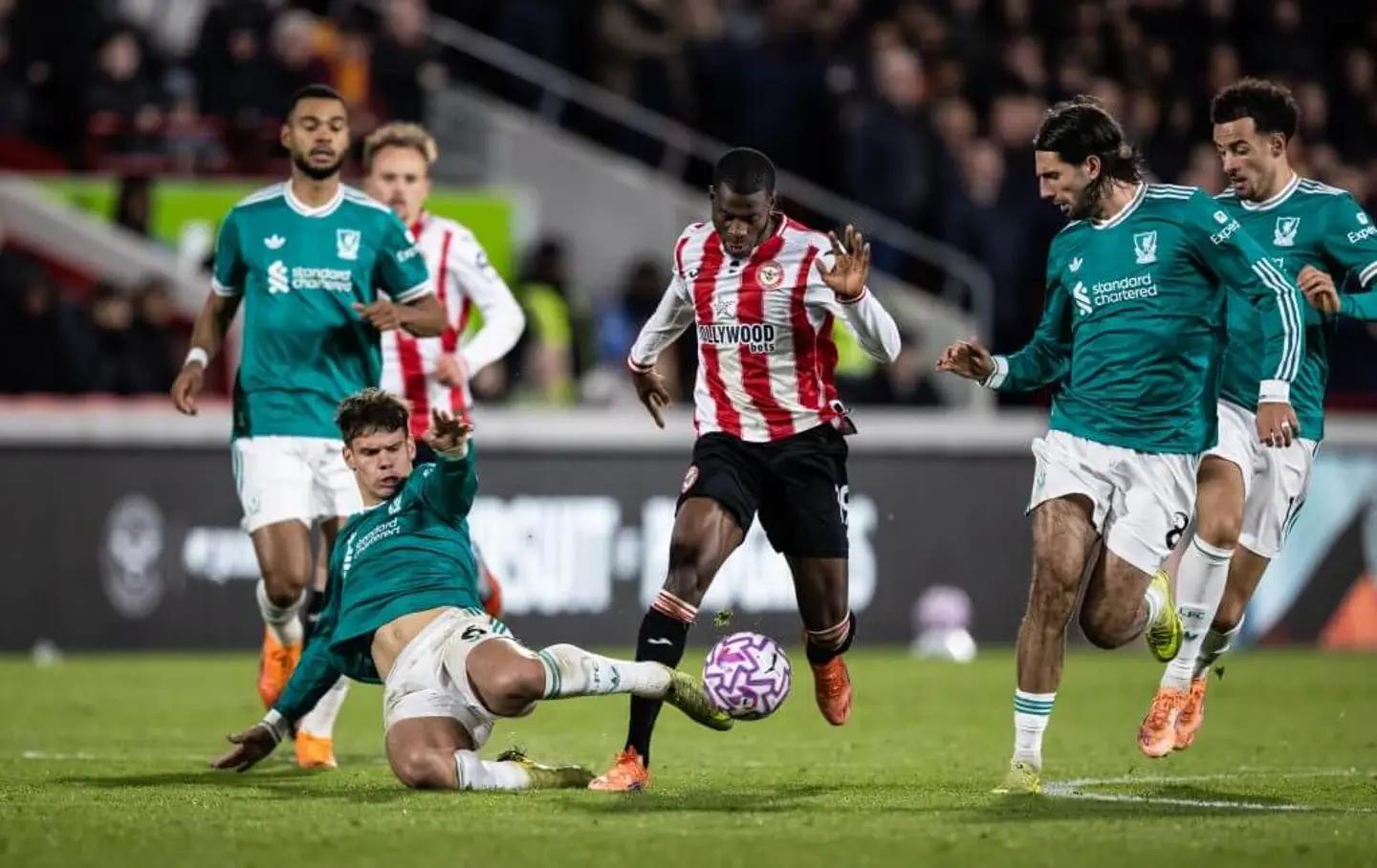 利物浦四连败深度剖析：萨拉赫位置成谜，战术问题亟待解决