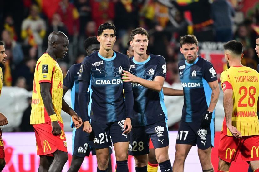 德泽尔比力挺帕瓦尔：鼓励他重拾信心，盼队中多几名如他球员