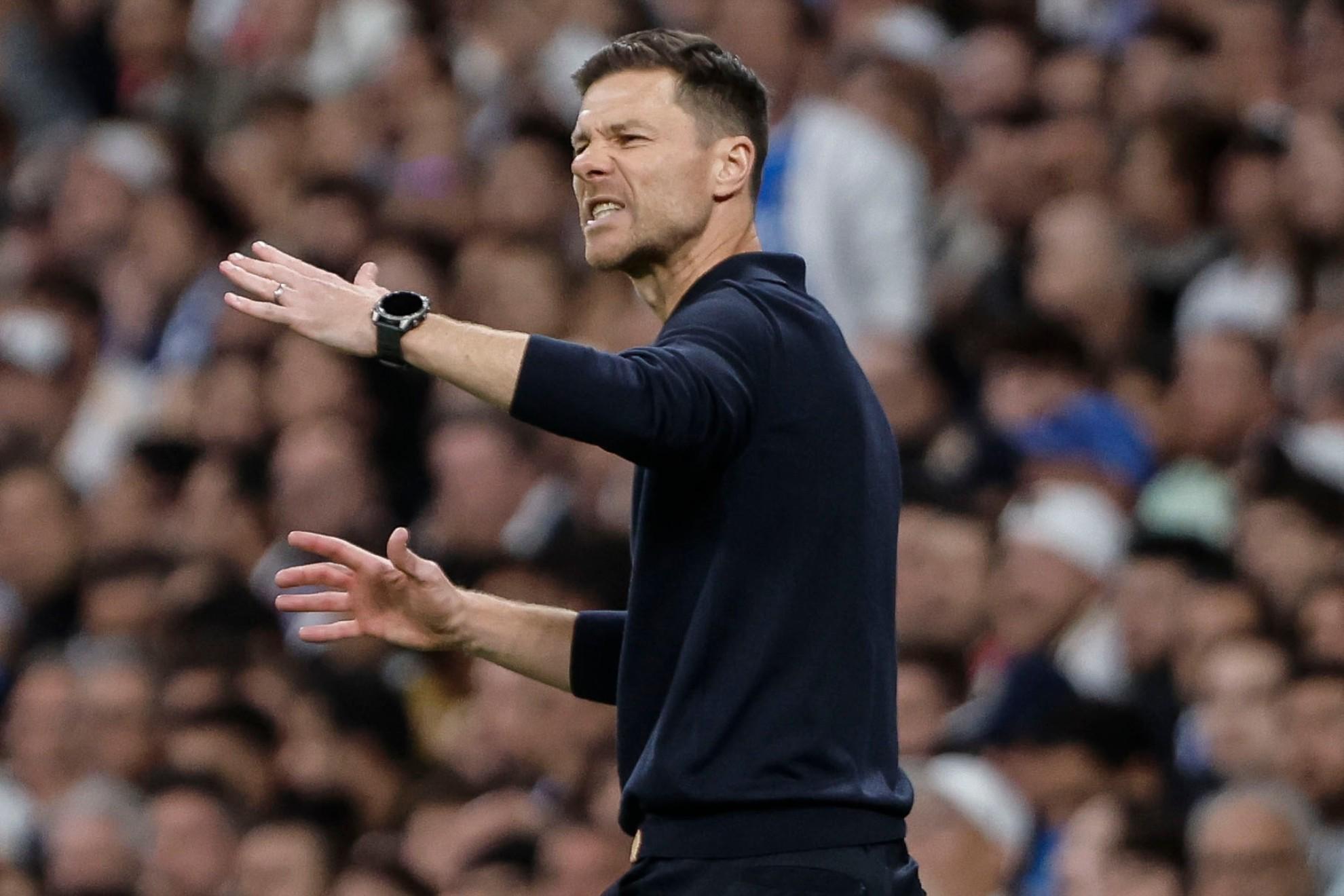 西甲国家德比：阿隆索成14年来第二位首秀击败巴萨的皇马主帅