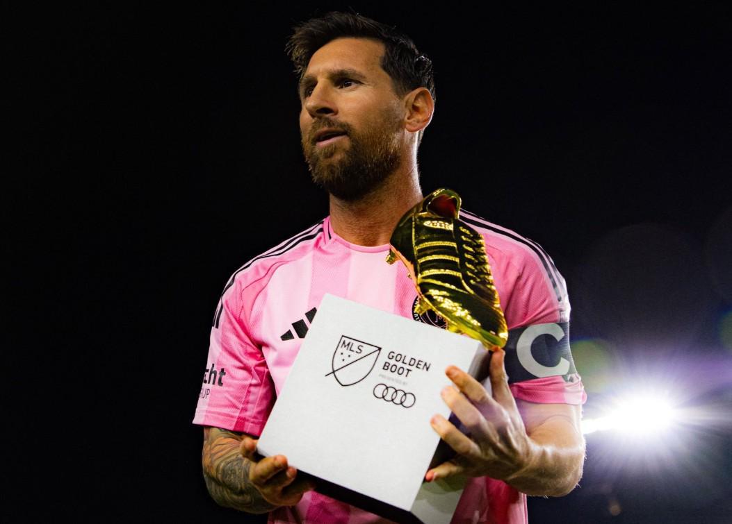 梅西续约迈阿密国际：享受足球快乐，家庭幸福是关键