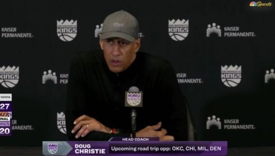 国王主帅怒斥湖人46次罚球：裁判判罚太疯狂太离谱